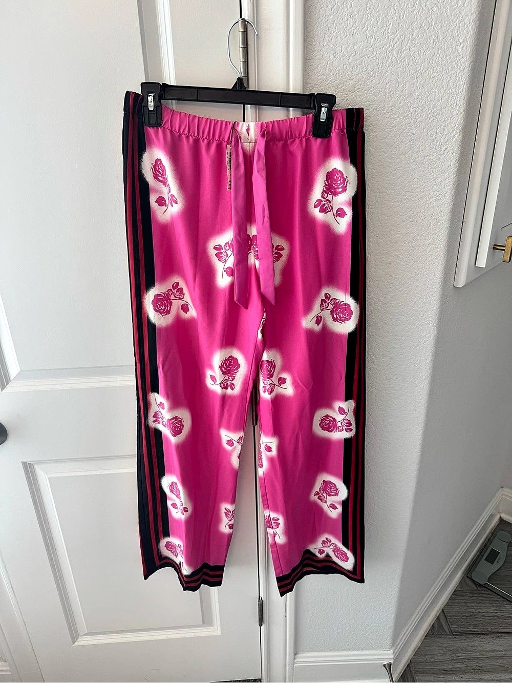 NWT Victoria's Secret Satin Rose Print Wide Leg Pajama Pants Floral Track Pants